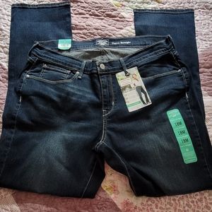 Levi jeans